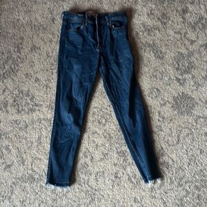 Abercrombie high rise ankle Jean